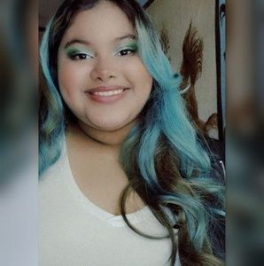 Meet your Posher, Noelia